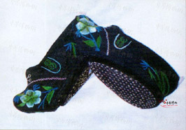 清代青海三寸金蓮繡花鞋 清代青海三寸金蓮繡花鞋