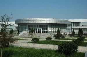 慈谿市滸山中學