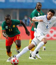 古斯塔夫&middot;貝貝(左)