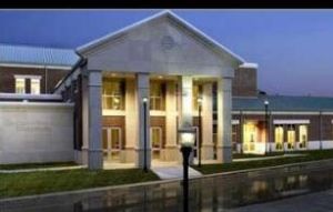 艾爾康州立大學 艾爾康州立大學