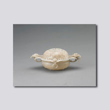 青玉蕃蓮紋香薰 