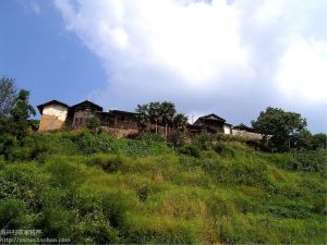 再興村寨上