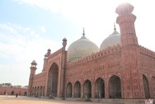 巴德夏希清真寺