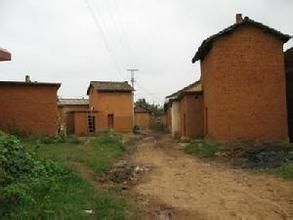 羊毛凹子村 羊毛凹子村