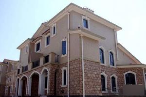 畢卡索小鎮別墅樓盤實景圖