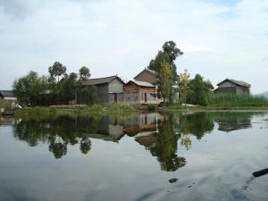 西湖南登村 西湖南登村