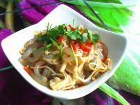 金針菇拌手擀粉 金針菇拌手擀粉