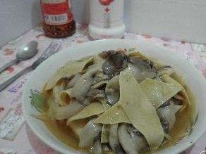 豆腐皮炒蘑菇 豆腐皮炒蘑菇