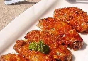 蒜香茄汁烤翅 蒜香茄汁烤翅