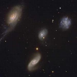 羅伯特四重奏星系 羅伯特四重奏星系