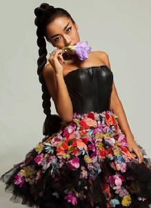 彩色的黑 彩色的黑