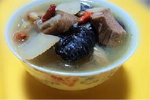 花旗參淮山竹絲雞湯 花旗參淮山竹絲雞湯