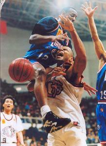 高人一籌的彈跳力