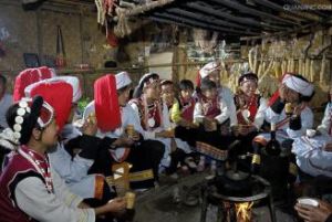 老母地村 老母地村