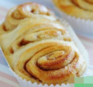 肉桂奶油麵包卷 肉桂奶油麵包卷