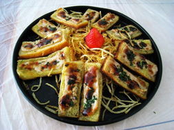 鍋貼山雞 鍋貼山雞