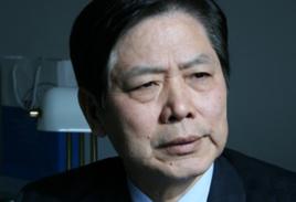 王正華[春秋集團董事長]