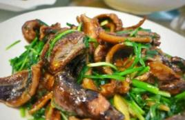 韭菜炒黃鱔 韭菜炒黃鱔