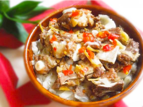 腸粉蒸排骨 腸粉蒸排骨