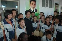 張春賢書記來吉木乃縣初級中學調研