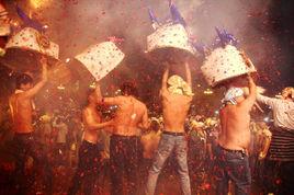 舞火麒麟 舞火麒麟