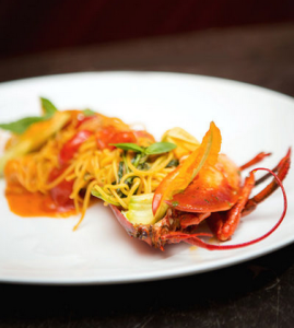 扒龍蝦配榛子油 扒龍蝦配榛子油