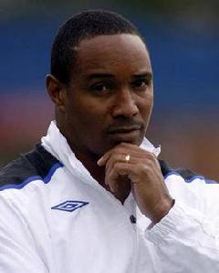 保羅·因斯 保羅·因斯