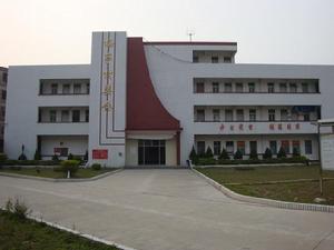 梅亭村委會大樓