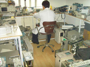 電子儀器儀表與維修 電子儀器儀表與維修