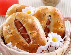 熱狗腸仔包 熱狗腸仔包