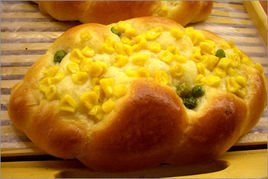 玉米沙拉麵包 玉米沙拉麵包