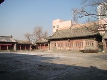 蕭條的莊親王府