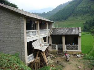 濫壩場自然村 濫壩場自然村