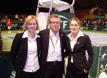 路易斯恩格澤爾