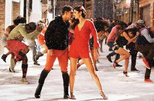 假假真真 假假真真