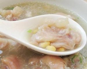 黃豆豬手湯 黃豆豬手湯