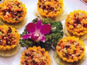 銀杯百果松 銀杯百果松