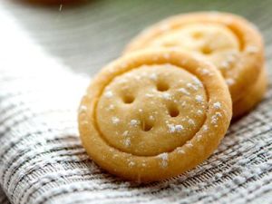 鈕扣餅乾 鈕扣餅乾