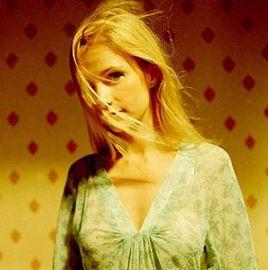 唐娜·路易絲 唐娜·路易絲