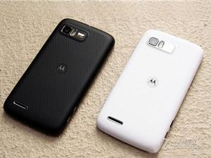 摩托羅拉ME865(Atrix 2) 摩托羅拉ME865(Atrix 2)
