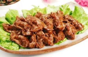 香辣雞肫娃娃菜 香辣雞肫娃娃菜