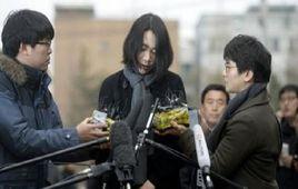 大韓航空堅果返航事件 大韓航空堅果返航事件