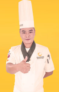 陝西新紀元烹飪學校專職教師楊喜飛