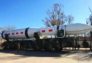 火箭分級運輸車 火箭分級運輸車