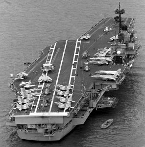 福萊斯特號航空母艦 福萊斯特號航空母艦