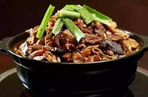 燜牛骨仔 燜牛骨仔