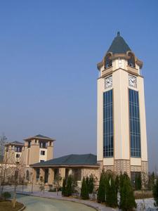 武漢楓葉國際學校 武漢楓葉國際學校