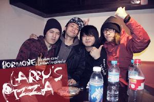 Larry`s pizza做客荷爾蒙電台