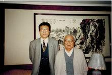 鄭曉星拍賣師與眾畫家合影