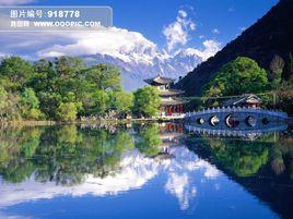 清澈的湖水 清澈的湖水